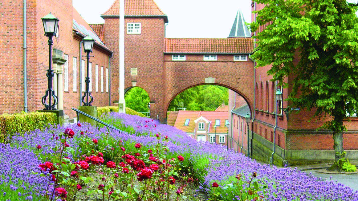 'Sukkenes bro' i Viborg. Broen forbinder Vestre Landsret med arresthuset. foto Hans Jørgen Lysholm